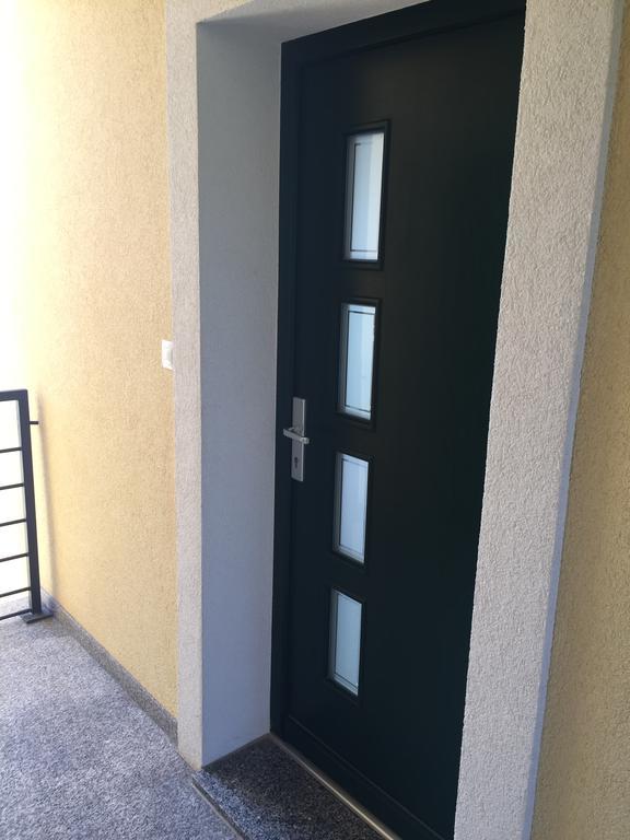 Gavza Sky View Apartment 茨雷斯 外观 照片